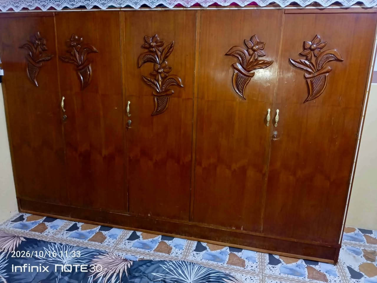 غرفه نوم • نضيفه جدا • بعشيقه