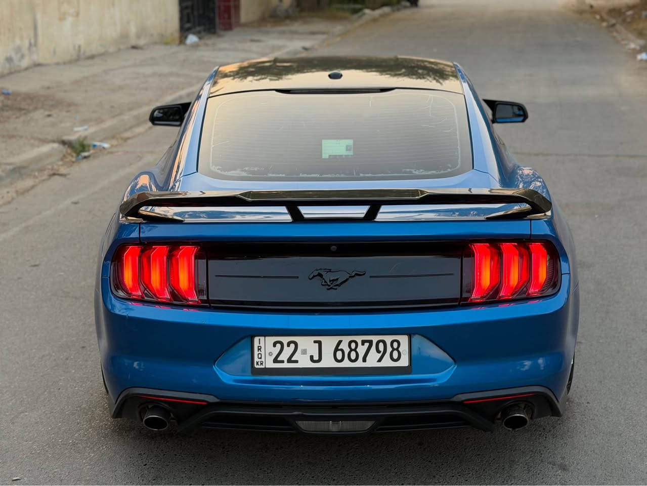Ford Mustang EcoBoost 2019
بلاك ادشن قمار اسود بلادي 
ماشية 150 كيلو 
حادثها ربع بنيد وجاملغ كلير امريكا 
بدون دواخل بدون ايرباك 
كافله عامة مكينه كسير صدر تبريد مكفوله من كلشي عدا الحادث 
السعر 155 
للبيع او مراوس بجارجر rt
*********** بغداد, العراق
