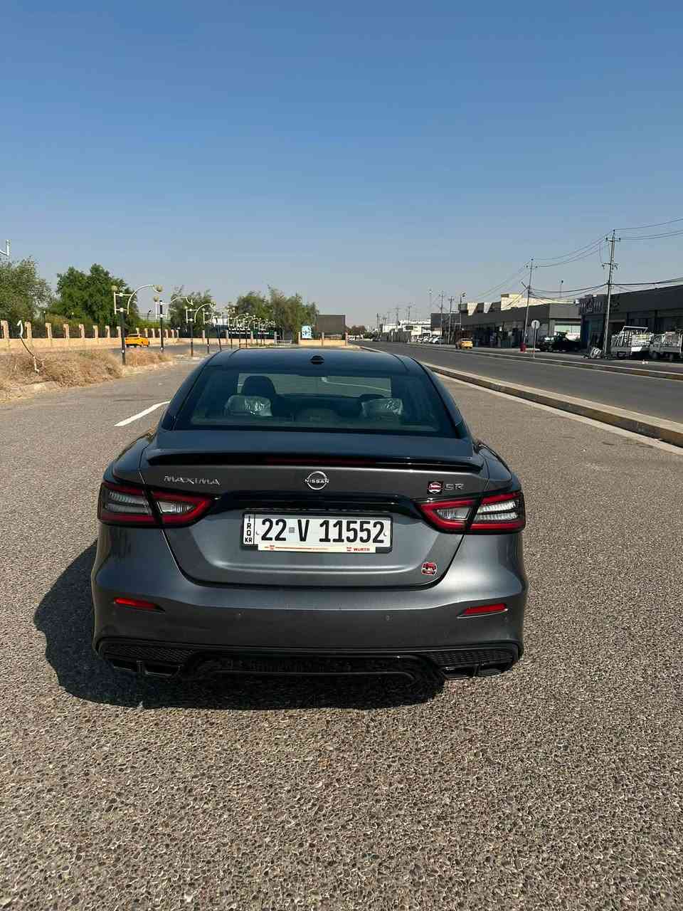 نيسان ماكسيما
سعر 175$
***********
23 SR فول كامل
بصمة أبواب وتشغيل عن بعد 
بانوراما 
كشنات جلد تدفئة تبريد 
ستيرن تدفئة
شفتات ستيرن 
ومواصفات البقيه المعروفة
 السيارة حادثه قطعة وحدة امريكا وبالعراق صار بيها قطعة 
سيارة نضيفة ماشية 33 الف ميل
سنوية جديدة هزة جديدة تحويل ثاني يوم 
السيارة مكانها كركوك
