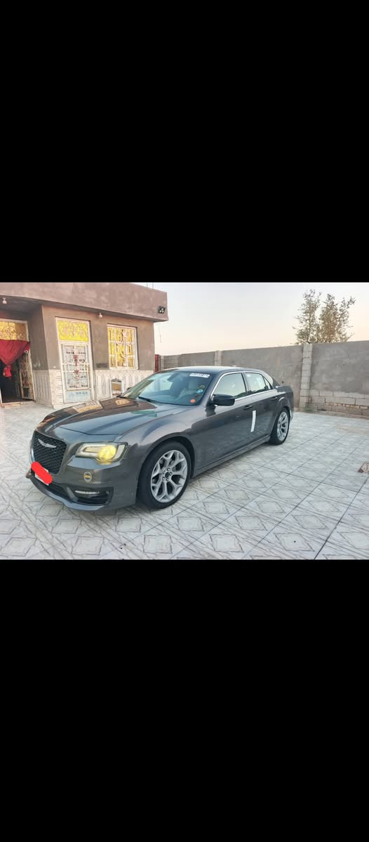 اوباما موديل 2016 معلايه 2020 رقم ذي قار حره تحويل ثاني يوم سنويه مجدده 28 معامله كامله وارد امريكي ضربته بنيد وجاملغ فقط وبيه صبغ داير الجاملغ الخلفي فقط والباقي كفاله عامه مكينه 6 سلندر 3600 مكينه وكير وحداديه وتبريد وتخم تايرات كله مكفول سياره جاهزه مال جناي بمعنه الكلمه مواصفات تحكم ستيرن شاره بل مرايه شاشه كبيره كامره دسك خلفي وأمامي ويل كب 20 مثبت سرعه رادارات شفتات منظومه زنون بصمه ابواب بصمه جنطه بصمه تشغيل/ تشغيل عن بعد فول ماعده الفتحه سياره استخدام شخصي من الدوام ال البيت فقط مكان سياره ناصريه سعر 137 بيه مجال قليل رقم ‏‪***********   وترهم مراوس حسب القناعه
