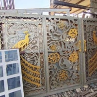 باب شارع • ٣٫٥م • حديد ثقيل