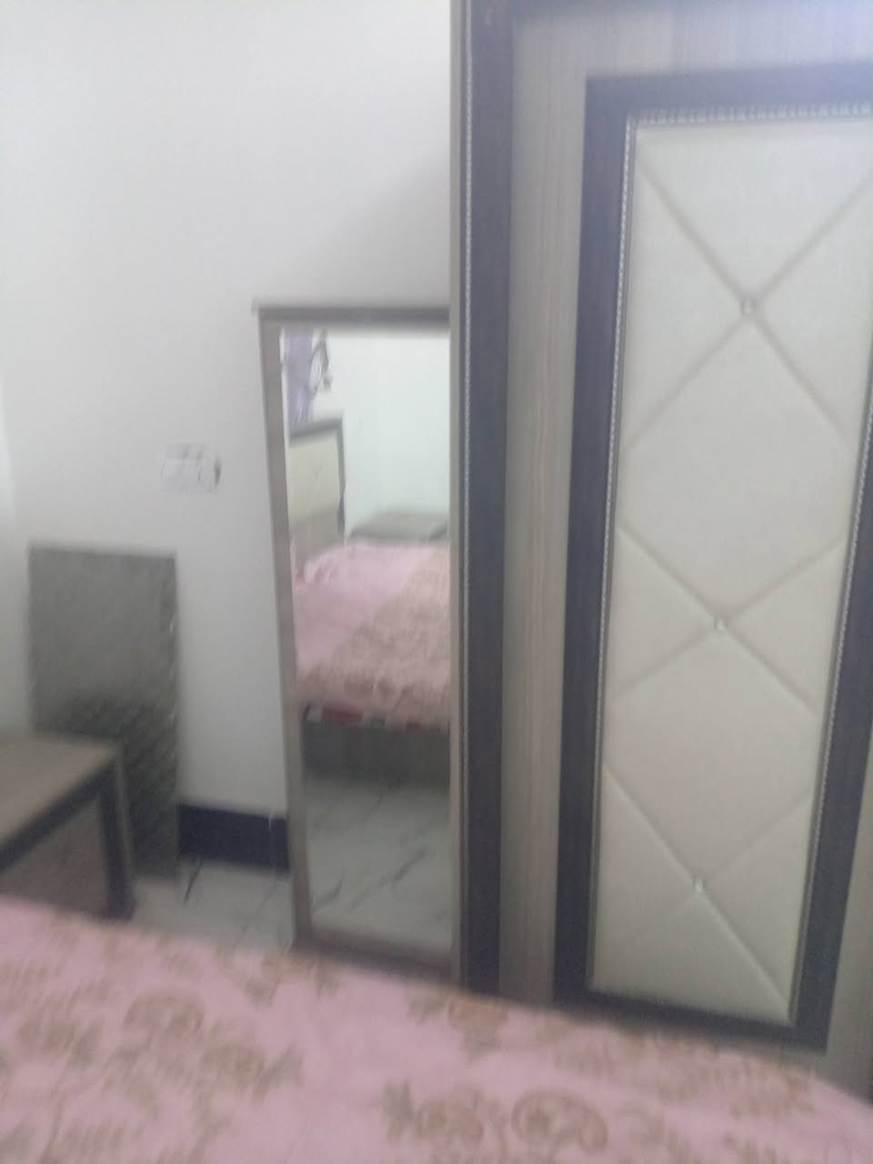 غراض البيع كل من وسعره المكان بلد ***********
