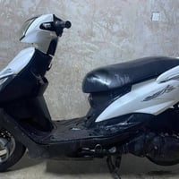 ماكس ثعلب • سكوتر • مجال قليل