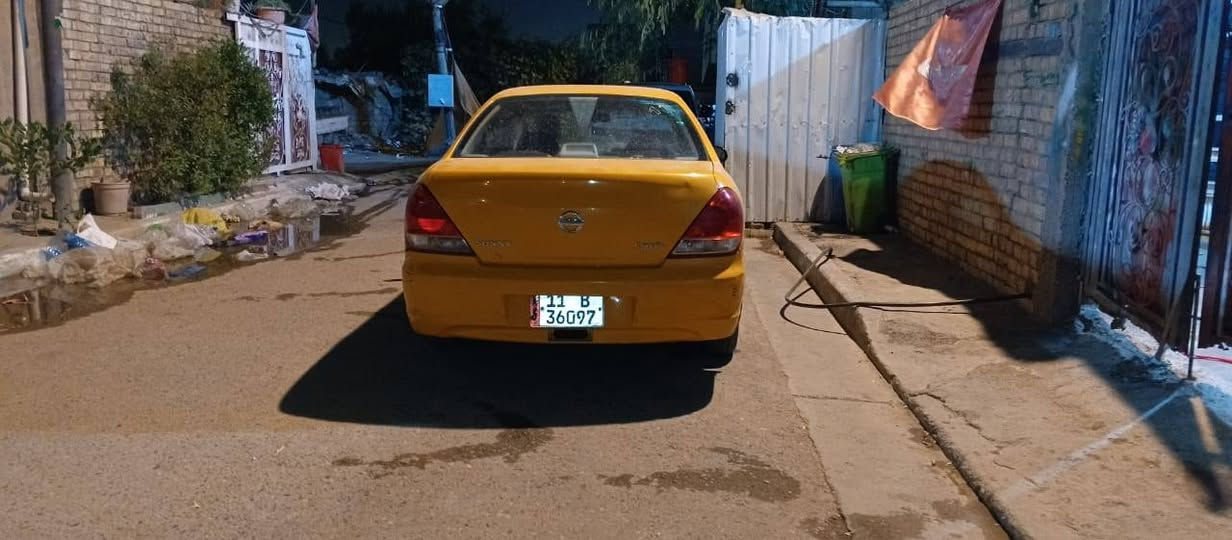 نيسان صني • ٢٠١١ • ممول