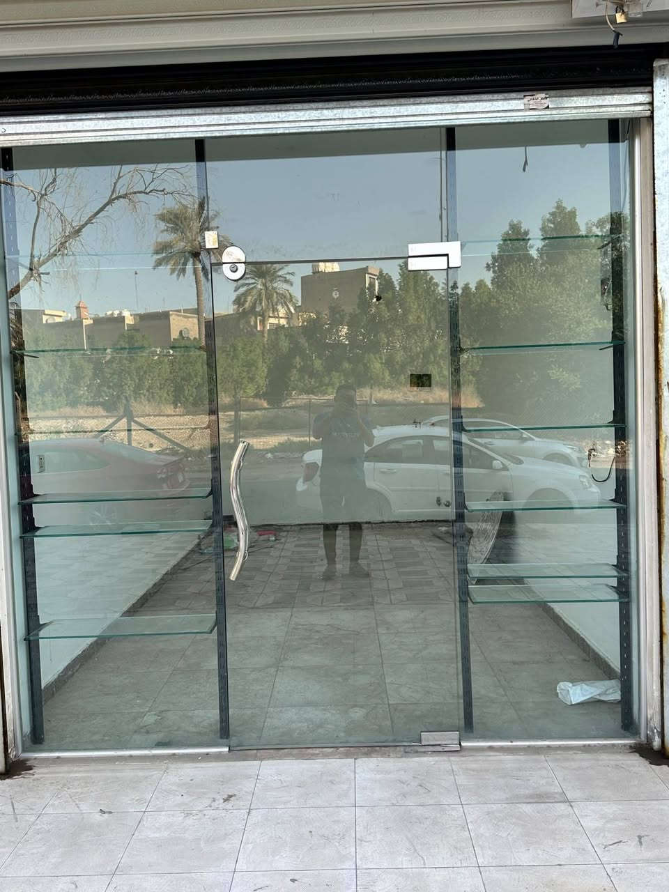 كبنك كهربائي وجام خانه للبيع
الكبنك ٢.٨٦م العرض و الارتفاع ٣.١٠م

الجام خانه العرض ٢.٧٤ م
ارتفاع ٢.٧٩م
مكانهم بغداد الكرخ
للأستفسار الاتصال على الرقم:
‎***********
