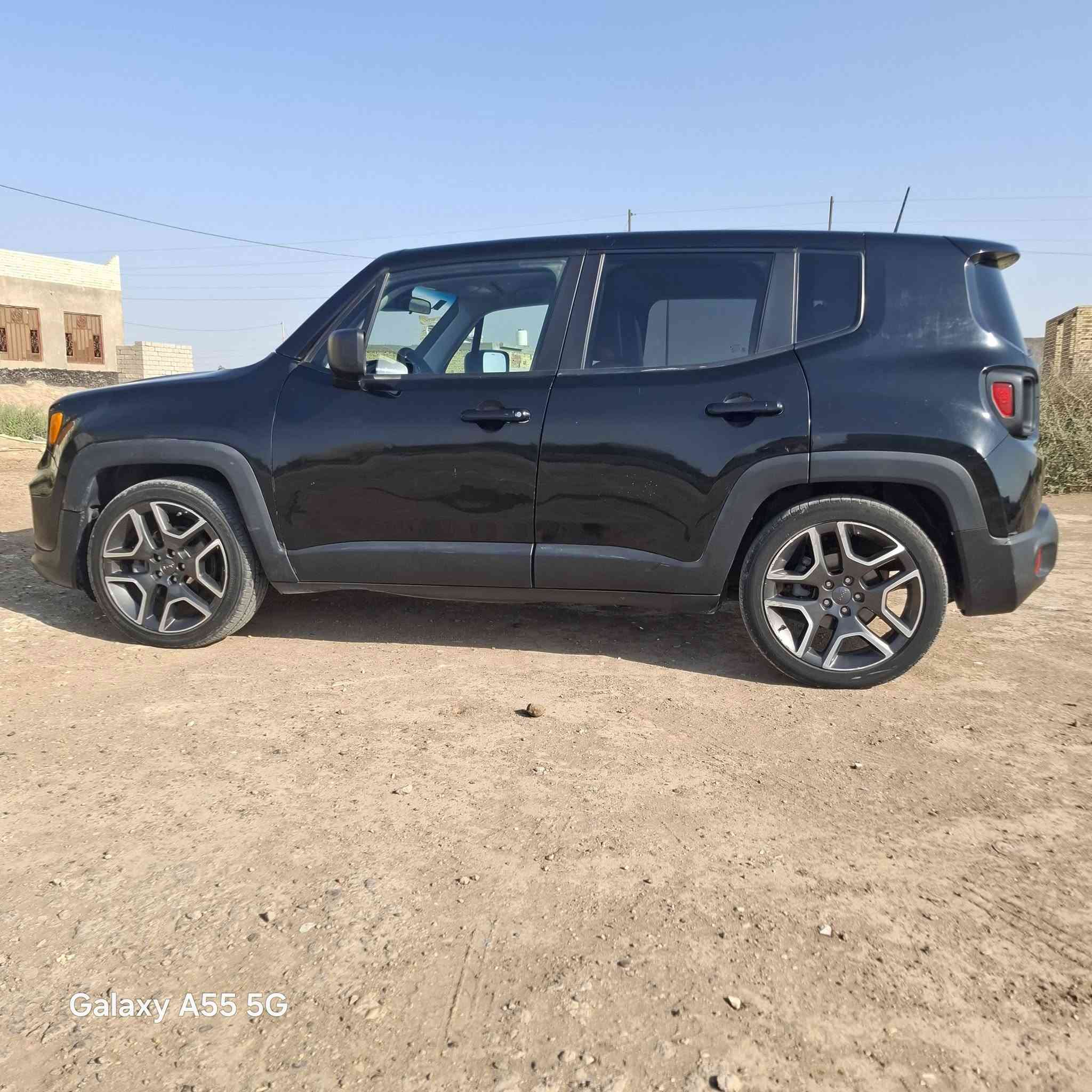 السلام عليكم موديل ٢١ بيع اومراوس *********** *********** السعر ١١٥
