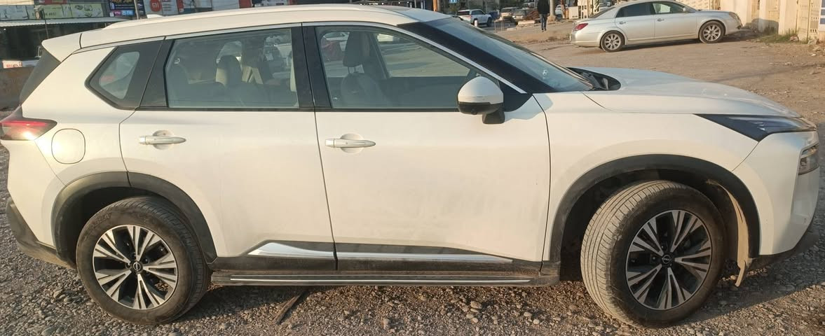 نيسان اكس تريل • ٢٠٢٤ • ٧ مقاعد