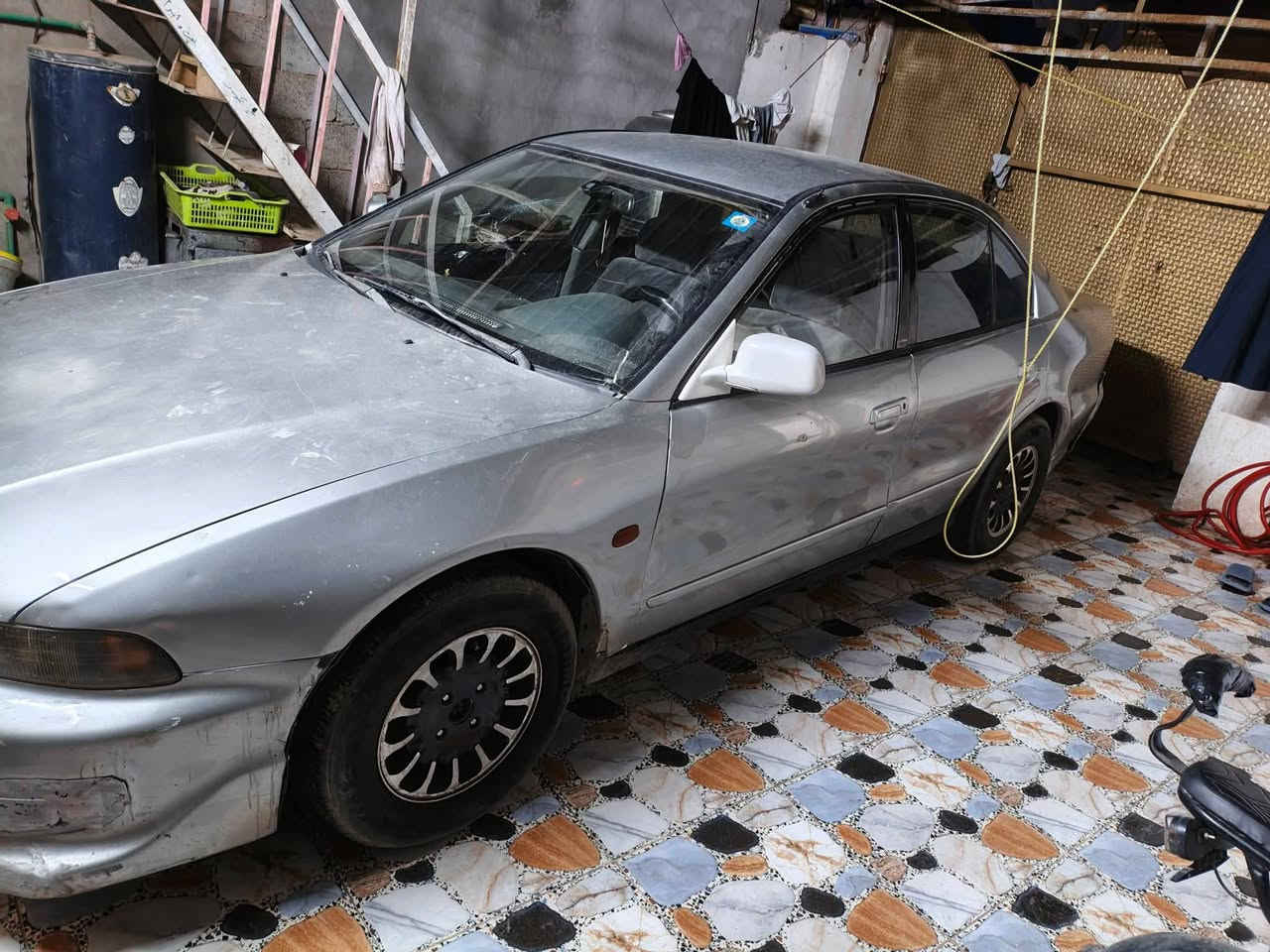 مسيبوشي كلنت موديل 2000 خليجي رقم بغداد باسمي  نظافه فول محرك 2000 رياظي  بيع او  مراوس اوبل استره  مكاني ديالى بعقوبه  (( واتساب ***********.  او مراسله الصفحه للعلم السياره ماخاسلهه الحقيقه احله من الصوره
