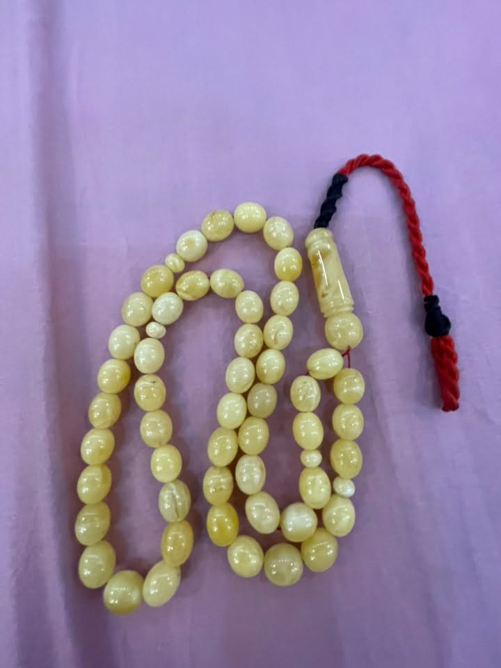 مسباح كهرب • ٥١ حبة • ٥٩ غرام