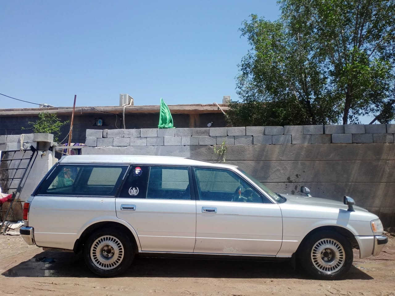 مديل 90ذيقار دولي سياره بلبصره حالين وبسمي بيهه 5سنوات سنويه تبريد كيرومكينه تمام وبديهه حلو نقصهه حداديه ودوشمه غرفه مابيهه ضربه بس جاملغ بي معجون وتنته سعرهه 52بيهه مجال قليل ع رقم ***********
