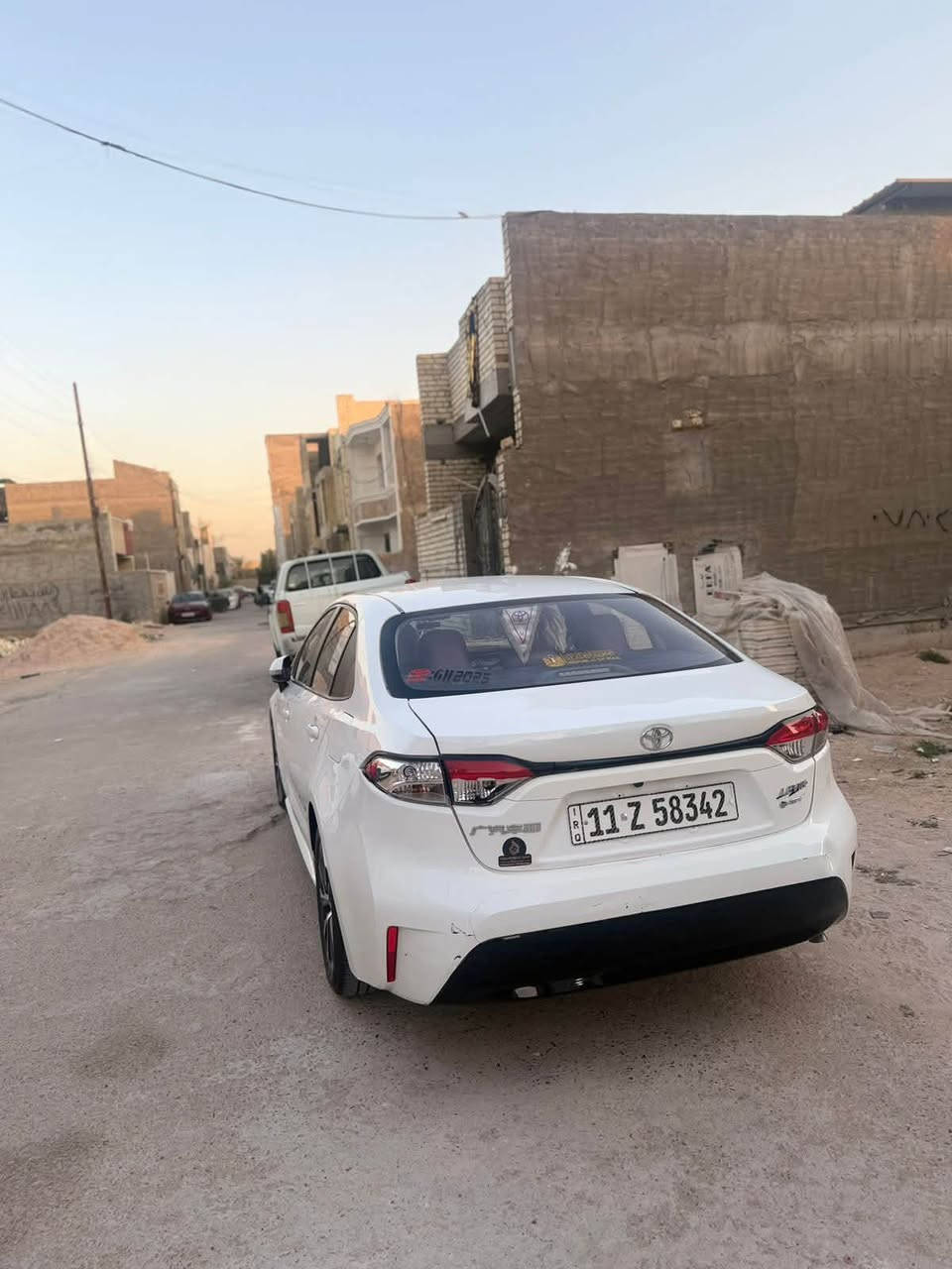 سلام عليكم كورلا هايبرد للبيع شكل الأمريكي السيارة معروفة مواصفاتهة بيهة ٣رصعات اصغار بل باب مال سايق والباب الي ورة السيق او والحوض ضربة خفيفة راجع كلة بارد او قبغ الجنطة صبغ بس من فوك فقط 
سعر السيارة ١٤٥ او بيهة مجال شباب الي مو شراي لا ايضل يتفلفس ابراسي رجان للستفسار هاذا رقمي بي واتساب  ***********

