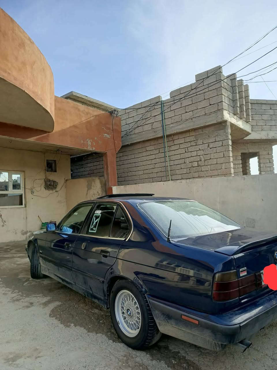 بي ام 525 • فول اوبشن • جلد