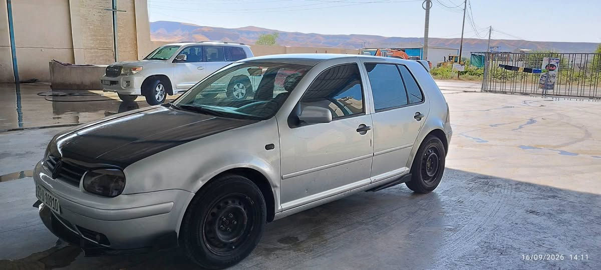 گۆڵف mk4 2001سەیارە کە ماڵی دۆستە بۆیاخ بەس چاموڵغی پێشەوە لای سایەق کاڵ بوبوەوە کلێر کراوە بۆیاغی کەی نیە مەکینەی 20بێ تۆبۆ مەرغوب گێرتۆماتیک سەنەوی مانگێکە بەسەر چوە کۆبۆنی هەیە گێرو مەکینەی بەشەرتە رەقەم تەلە فۆنم *********** كويسينجاك, أربيل

نص مكتوب في الصور:
- 16/09/2026 14:13
- 16/09/2026 14:11
- 14/09/2026 14:05