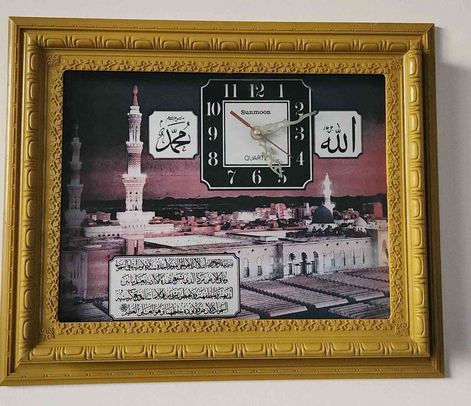 تحف وانتيكات
واتس اب او ماسنجر 

***********
