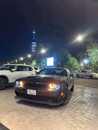 جالنجر موديل 2021 السعر 150 وبيه مجال مواصفات sxt السياره بلاك توب وبي...