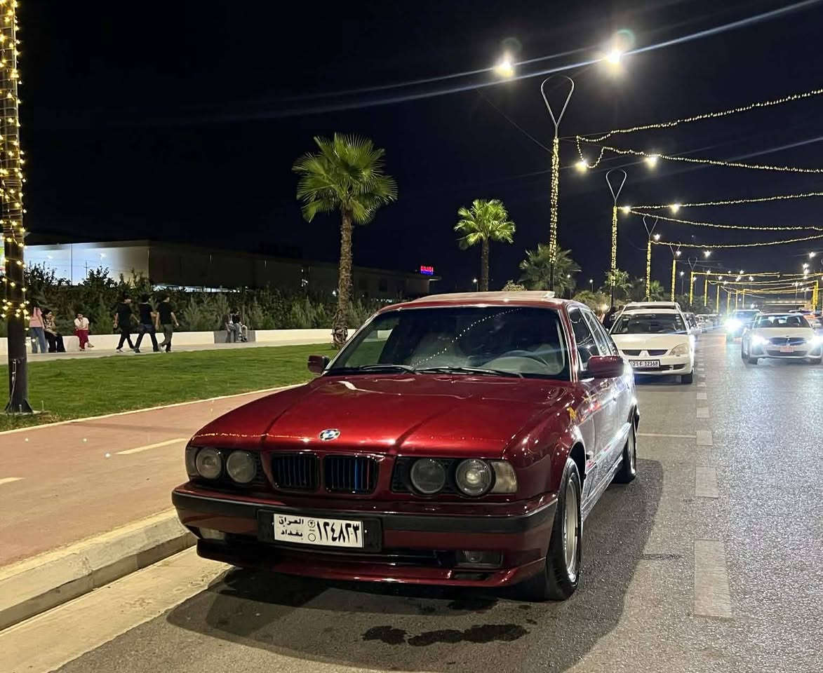 BMW E34 525iA 1993
ئاڕمی پلاستیکی سلێمانی
گێڕ ئۆتۆ
مۆدی بەفر و سپۆرت
تاك دیجیتاڵ
سڵاید 
٢ جام کارەبا
ABS
تەبرید سارد و گەرم
تەبرید مەرکەزی 
دەبڵ ئایرباگ و دەبڵ چەکمەجە
سوکان ڤۆلیۆم سەقەر
کوشن جلد ناو ڕەساسی ناو فۆرمیکا
٧ کەلە
لایت زەرب
دۆسەی بیلادی
ویل و تایەی لۆك
دەعامی پێش و پشت کراوە بە ئێم
لێدراوی نییە 
کامل بۆیاخ لەسەر کاڵ بوونەوە
بەس فرۆشتنە

شوێن:سلێمانی
***********
***********
