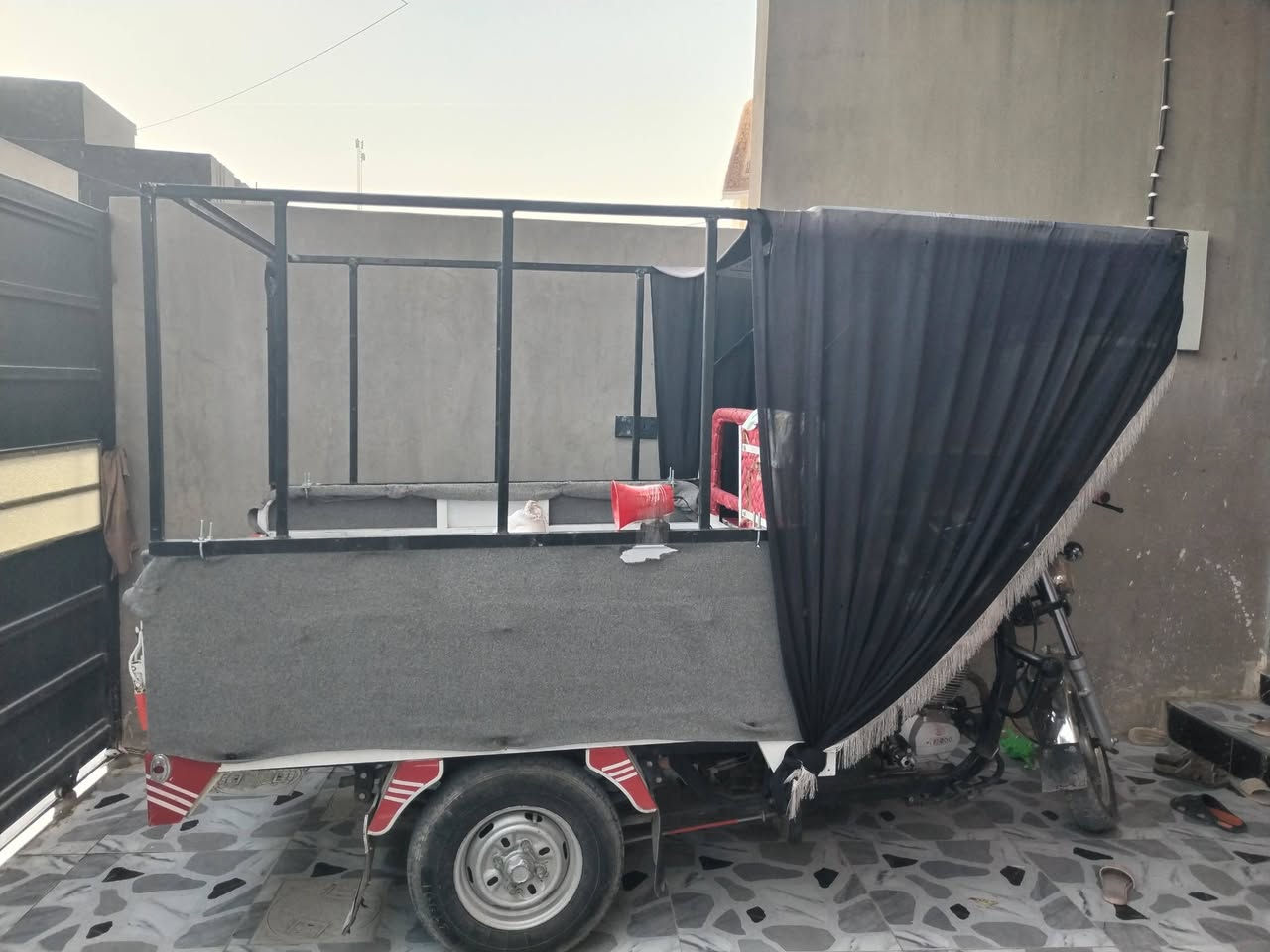 جنج البيع نضافه فول كل عيب ما بي السعر60وبي مجال ***********
@الجميع
