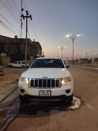 جراند شيروكي • ٢٠١١ • ٣٦٠٠ V6