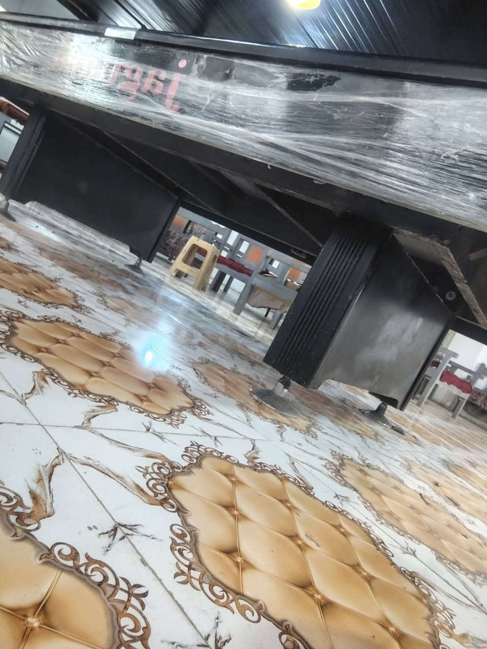 ميز جاكور بيع او مراوس رايده ب٦٠٠ ***********
