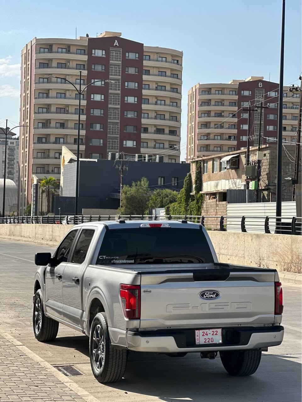 🔥 للبيع | Ford F-150 STX 2024 🔥
باب جهه سكن صبغ ودواخل شاصی بشرط
🚘 فورد F-150 STX موديل 2024

✅ محرك 2.7 لتر EcoBoost تيربو

✅ قوة 325 حصان

✅ جير أوتوماتيك 10 سرعات

✅ كابينة SuperCrew (أربع أبواب)

✅ شاشة 12 إنش

✅ Apple CarPlay & Android Auto

✅ كاميرا خلفية

✅ مصابيح LED

✅ نظام Cruise Control

✅ دفع خلفي (RWD)

📍 الممشى: 21miel

سيارة قوية، اقتصادية بالوقود، ومناسبة للاستخدام اليومي والسفر.

📞 للاستفسار ومعرفة السعر يرجى التواصل على الخاص أو

 الاتصال.***********
واتساب :: *********** 
رقم شاصی   1FTEW2Kp8rfa35390

سعر ٢٦٧$
مکان سلیمانیە السليمانية, العراق
