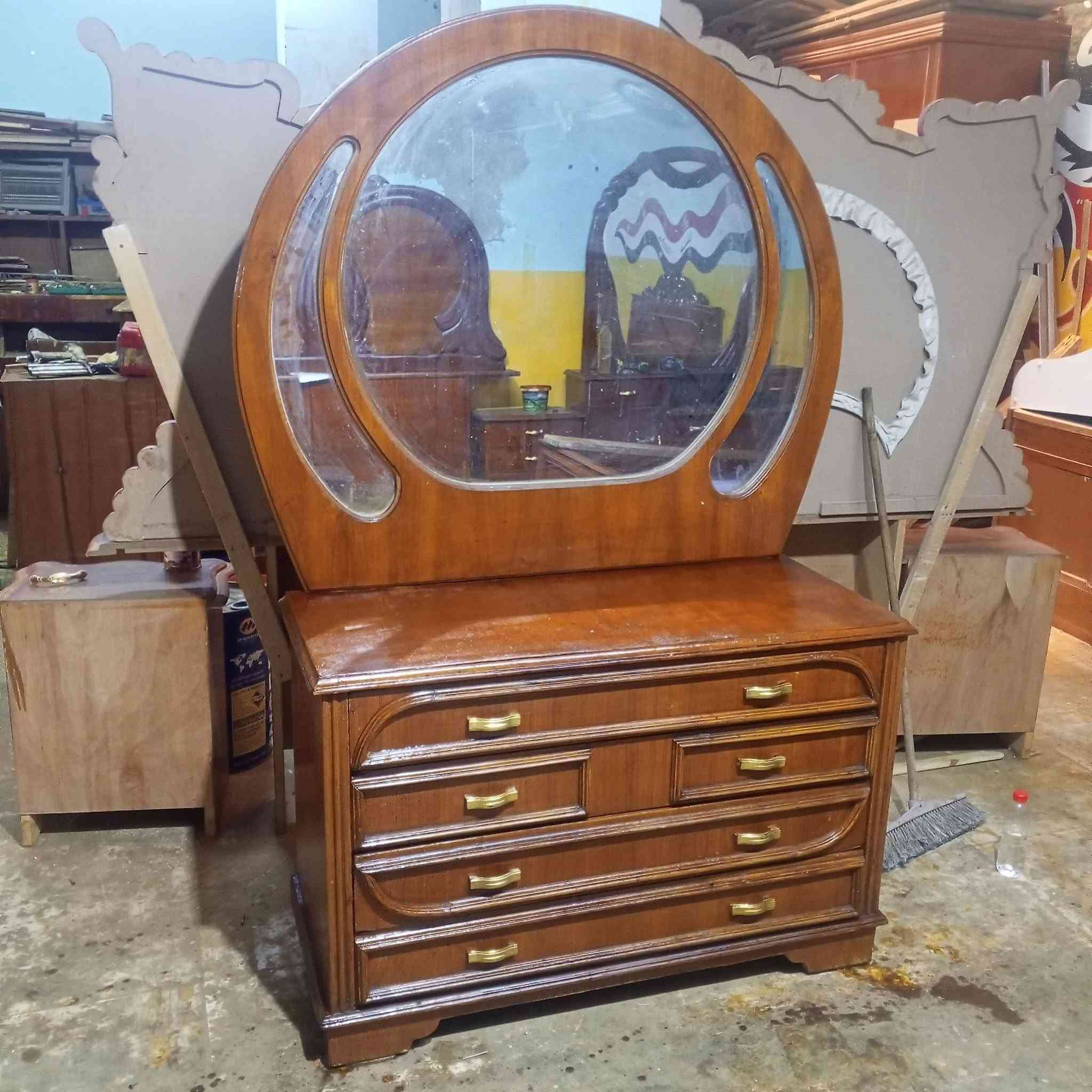 ميز مرايه • درجة اولى • حي جهاد زويرجات