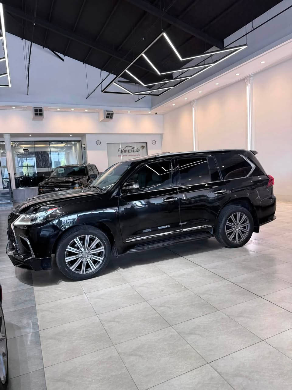 ناوى :- ليكسز lx570
موديلي :-2017
ريشتني :-105000 كم
رةنگى :-اسود
مواسفاتى :- فول
تايتل ليدراو :- كلين
رقم شاصي :-

* * * * * * * * * * * * * * * * * * * * * * * * * * * * * *
‎العنوان📍address📍ناونیشان
‎     اربیل ~ erbil ~ هەولێر
Oneil cars  ~ شركة ئونيل

* * * * * * * * * * * * * * * * * * * * * * * * * * * * * * *
‎📵🔕 اوقات الاتصال من ساعة 9ص - 11م  🔕

Mobile: 📲🤙  ………..معرض……….Watss ap

***********

***********
