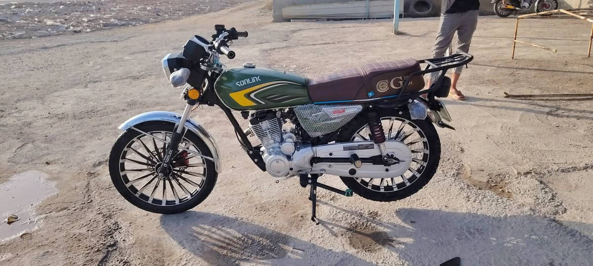 سيفان 25 • 200ss • معدل يخبلن