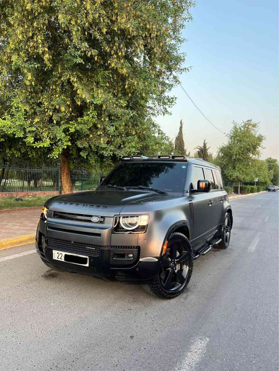 سلام عليكم 
Defender X Dynamic P400 2022
فول مواصفات سيارة فقط بدون داتاشو 
٦ سلندر 
وارد امريكي 
ضرر سيارة نص جاملغ خلفي صبغ
بدون دواخل بدون ارباك 
سيار جديد مابي نواقص
كامل مغلف ppf مات 
بيها موافقة جام مضلل
سعر ٥٢٥ ورقة مجال بسيط
مكان اربيل
واتساب *********** أربيل, العراق
