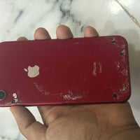 آيفون XR • ١٢٨ جيجا • بطارية ٧٩٪