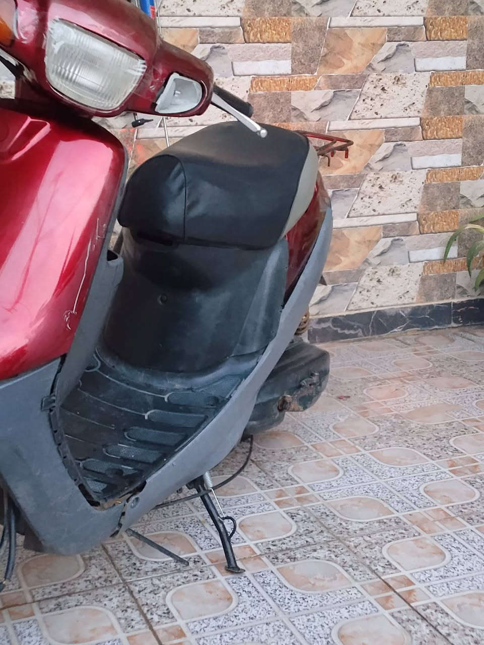 سلام عليكم 
دراجه بطه نضيفه 
كهربائية جديده ما يحتزله شي
مكاني كربلاء المقدسة 
خلف جامعة فريحه
سعر 175 بيه مجال حك جيه 
رقم بي واتساب 
***********
