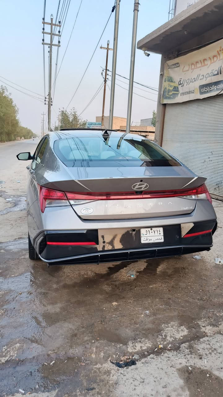 يا الله
النترا موديل ٢٤بدون لوحات سياره جديده مواصفات  لمتد فول للاخير حادثه بنيد وجاملغ راجعات بارد  داخل ابيض 
اربع كامرات كشنات جلد ابيض مكاني حله مجسر الثوره ***********@

