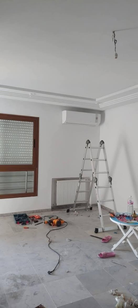 ❄️ ورشة ياسر الشمري للتبريد والتكييف ❄️
📞 ***********

خبير في صيانة وتنصيب جميع أنواع أجهزة السبالت.

نقدم لكم خدمات متكاملة في مجال التبريد والتكييف باحترافية عالية وجودة مضمونة، وتشمل:

✅ تنصيب جميع أنواع أجهزة السبالت باحترافية ودقة.
✅ صيانة شاملة وتشخيص جميع الأعطال.
✅ غسل وتنظيف الوحدات الداخلية والخارجية بمعدات متخصصة.
✅ شحن غاز التبريد وفحص كفاءة التشغيل.
✅ معالجة ضعف التبريد وإصلاح تسربات الغاز.
✅ استبدال القطع التالفة بقطع ذات جودة عالية.
✅ صيانة دورية للمنازل والمحلات التجارية والمكاتب.

⭐ نتميز بالدقة في العمل، والالتزام بالمواعيد، وسرعة الإنجاز، مع أسعار مناسبة وضمان على جميع أعمال الصيانة والتنصيب.

📍 الخدمة متوفرة في جميع مناطق محافظة النجف الأشرف.

📞 للاستفسار أو الحجز:
***********

ثقتكم محل اعتزازنا... ورضاكم هو نجاحنا.
