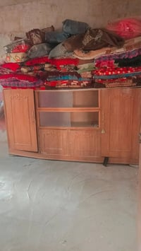 بوفيه • مستعملة • مستعجلة