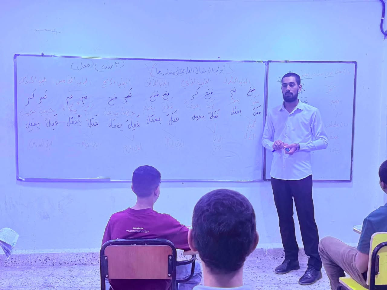 📚 الأستاذ علي كوكز
🌟 مدرس مادة اللغة العربية

للصفوف:
🔹 الأول متوسط
🔹 الثاني متوسط
🔹 الثالث متوسط

شرح واضح ومبسط ✨
متابعة مستمرة وتركيز على أهم النقاط والأسئلة المهمة 💯

📞 للتواصل والاستفسار:
***********

