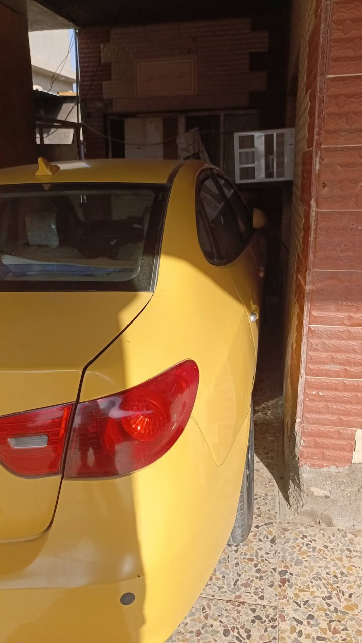 مستعجل عله بيع سلام وعليكم سياره موديل 2010 رقم بغداد مكينه 2000كير مكينه كهربائي كله كامله بيه منضومه زنون داخل قبل شهر مدوشمه بل كاظميه بل نواب سياره خير من الله لبيع  73وبيه مجال جدن قليل مكاني بغداد سلمان باك تحويل ثاني يوم ***********
