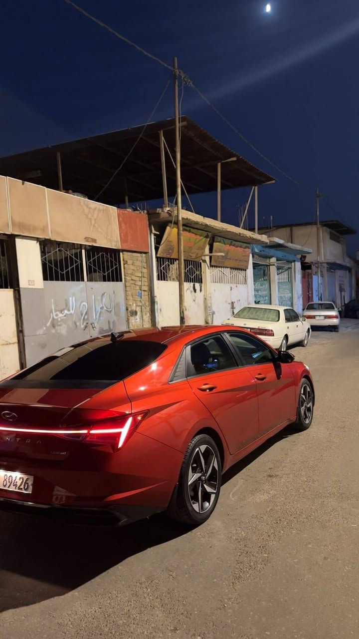 النترا مديل ٢٠٢١  (( فول مواصفات))
وارد امريكي
(رقم بصرا حرا بأسمي رقم الجديد)
محرك 2000 دوش
تقرير غرق نسبه بسيطه تعمل وتسير 
كفاله السياره من الضربه والصبغ والمعجون
 والبارد والفتح 
كير مكينه تبريد حداده كفاله
الأستفسار *********** البصرة, العراق
