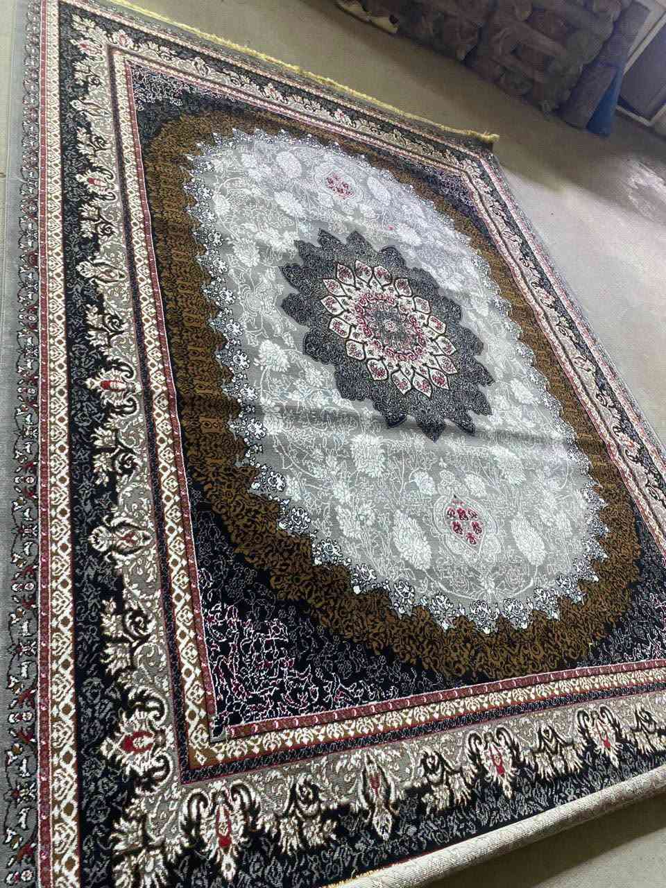 سجاد كاشان • خيط صوف • توصيل مجاني