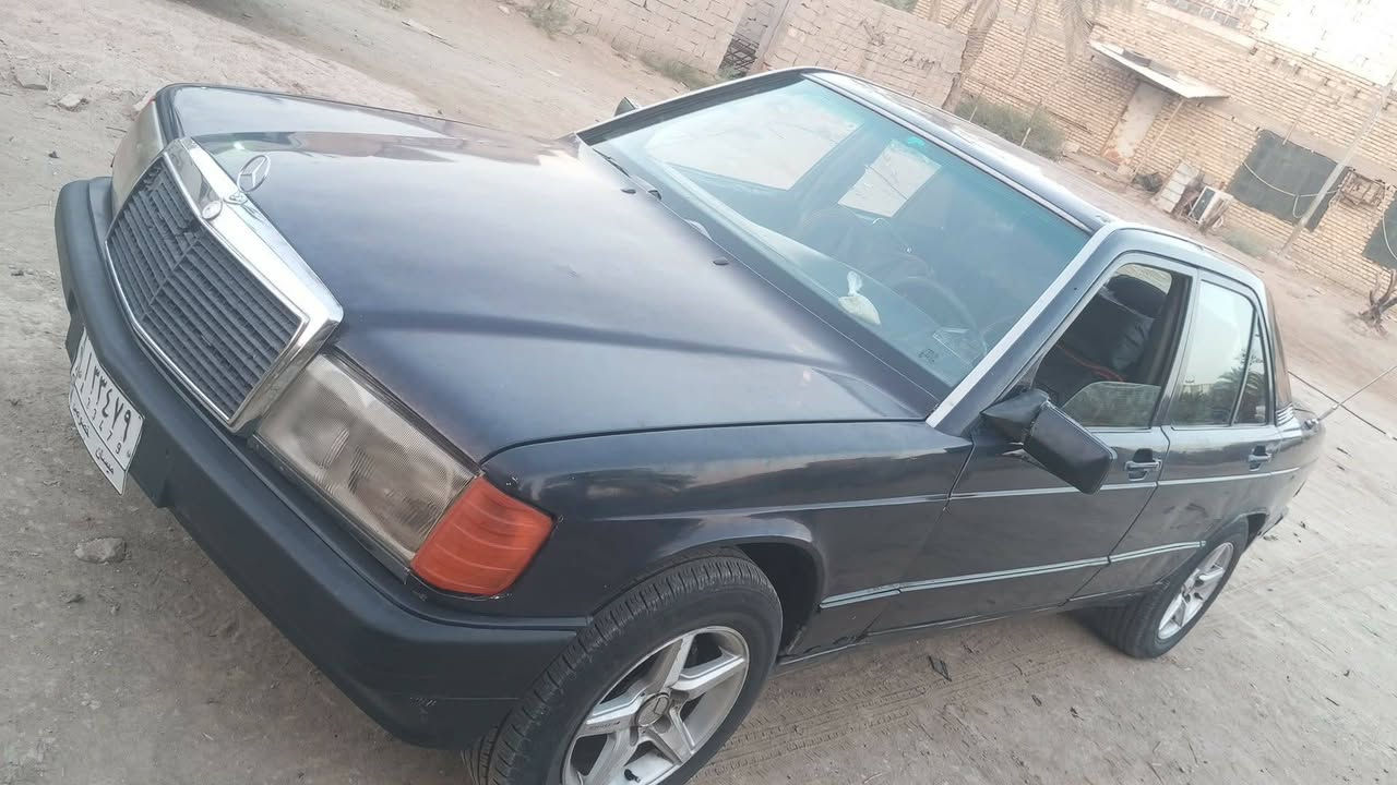 اسلام عليكم مارسدس سياره جاهزه كير ومكينه وكسن كفاله منضومه لايت زنون  كهربائيات كلهه شغاله حداديه جديده سنويه لل ٢٨ الشراي ينتصل وبخدمته مكاني ناصرية 
 السعر ٣٠ وبيها مجال للشراي 

‏‪***********‬‏
