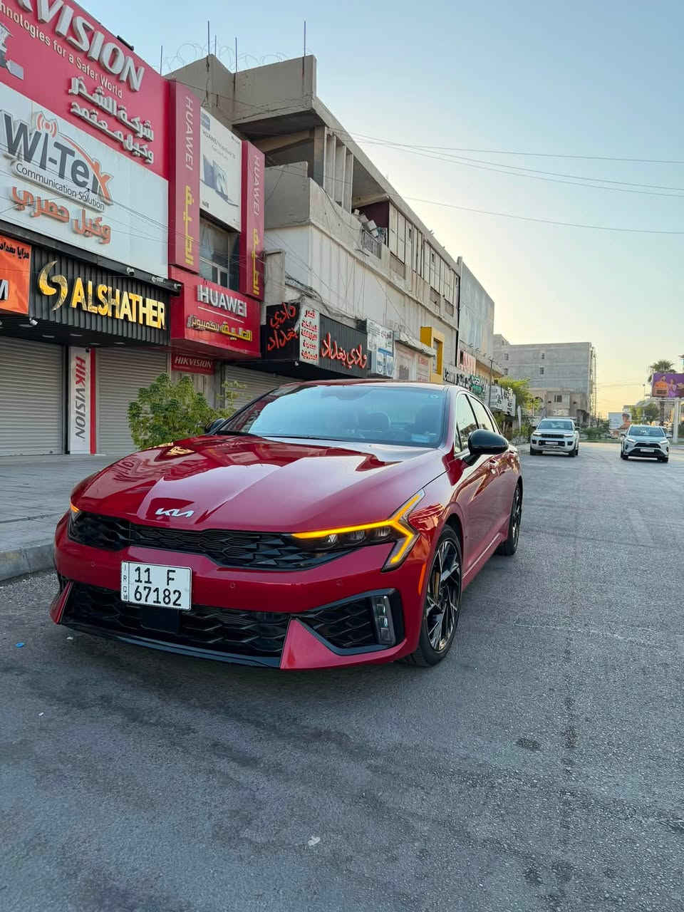السلام عليكم k5 2026 gtline
الموديل 2026 
الممشىً 4700 يعني زيرو 
المواصفات فول عدا فتحه 
كشن كهرباء 
كشنات جلد لونين 
مودات تحكم قياده
هيتر كشنات
شاشه متصله كامله 
تبريد بيانو 
حساسات امامي خلفي 
لدات خلفيه 
ويل 18 تايرات شركه بيرلي 
الحادث بنيد فقط بدون دواخل لا شاصي ولا لغد
رصعات بل جنطه اثر تحميل معدله pdr 
سياره جديده معنى الكلمه 
السعر مناسب علق يجيك بلخاص 
مكان سياره بغداد 
***********

