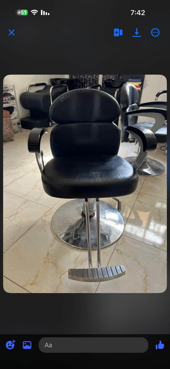 غراض حلاقة • للبيع