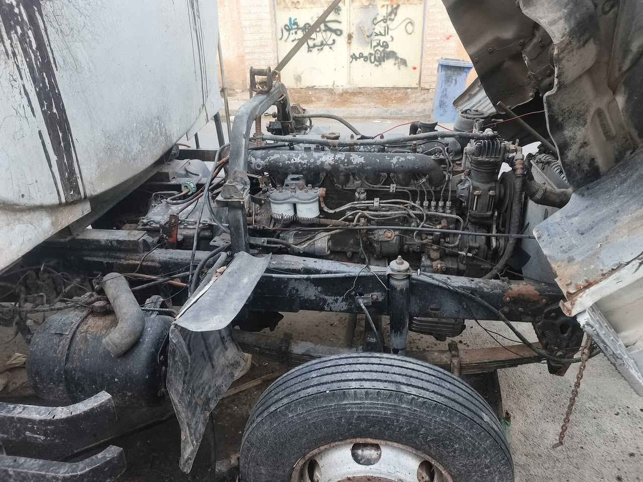 السلام عليكم هينو ادوات ادوات  كنغر دنكر  مكينتهه  افيكو للبيع ***********
