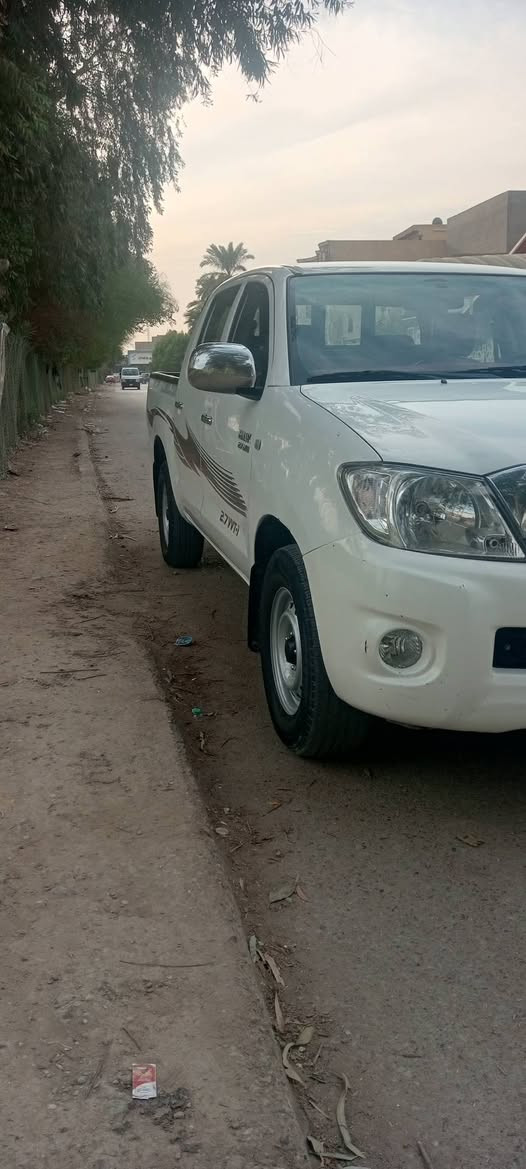 هايلكس دبل • ٢٠١١ • رقم بغداد