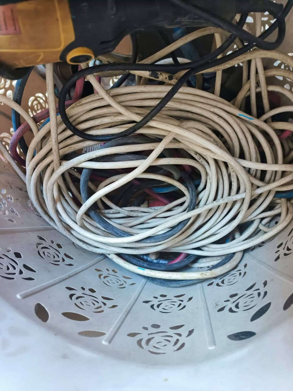 عذه كامل مع صندوق للبيع
تواصل مع هذا الرقم *********** ***********
