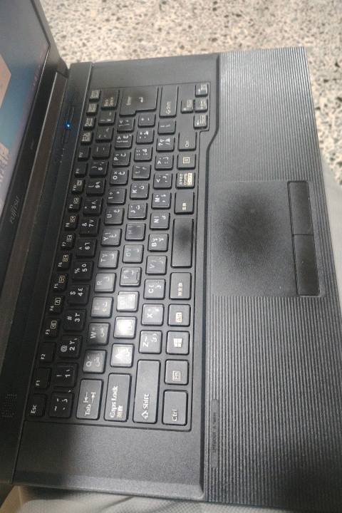 فوجيتسو • كور i5 • SSD 256