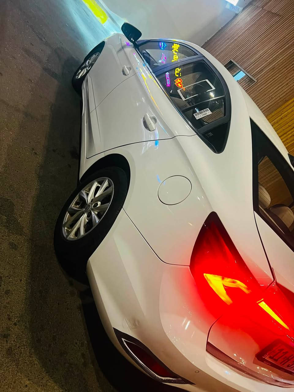 سلام عليكم سياره MG5 2022
المواصفات / 
🔵بصمه
🔵تحكم جهتين
🔵 تبريد شاشه
🔵 لايت كشاف 
🔵 بيها طخه من الخلف بارد بالجنطه وشويه بارد بالبنيد بدون صبغ عدا الدعاميه
🔵 المحرك مفتوح من قبل الشركه بسبب تصعيد الگازگيت حته ما ادگ دوانز 
السعر / ٨٨ ورقه
مكاني بغداد حي جهاد 
***********
