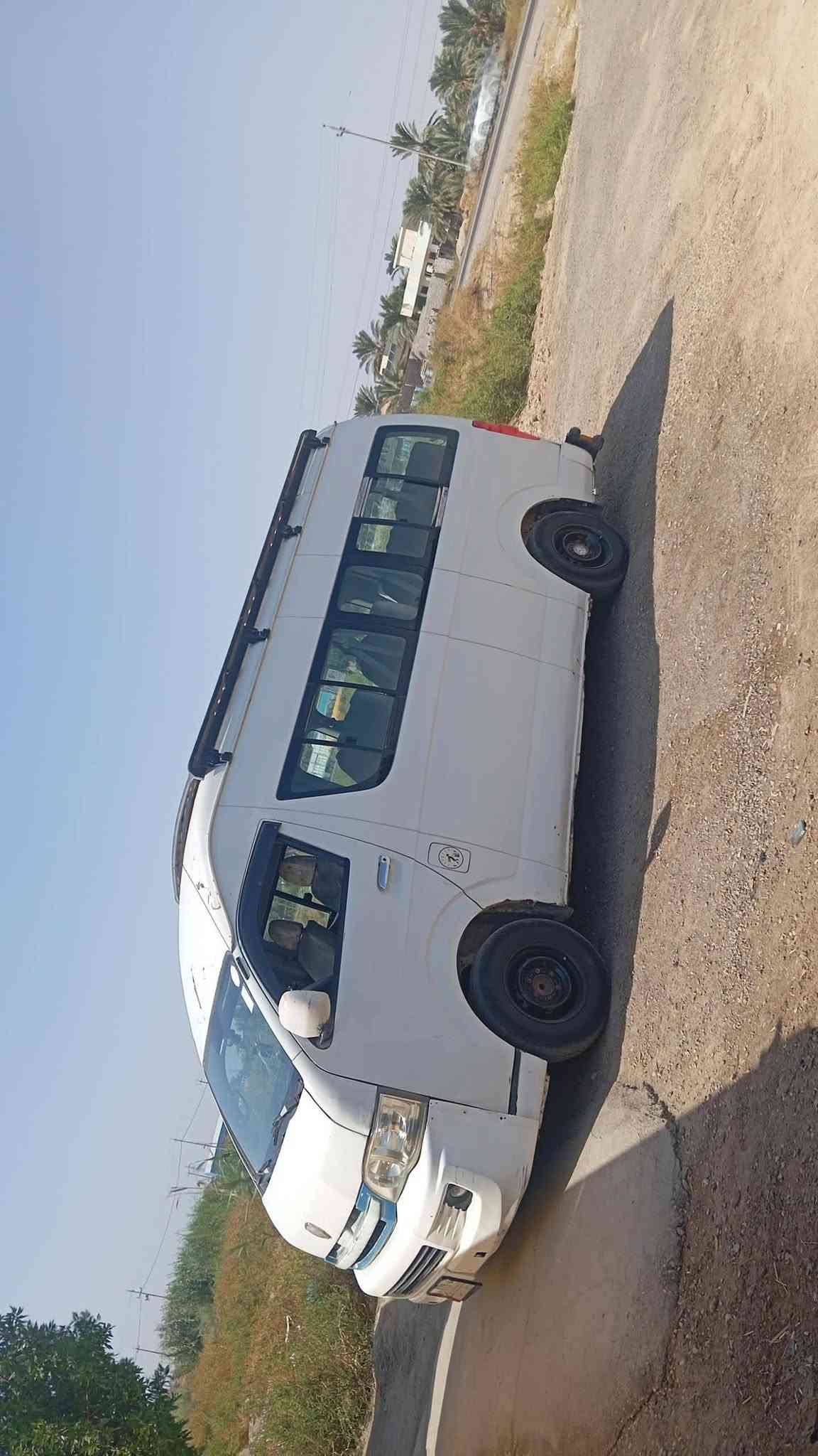السلام عليكم سيارة جنبي اج 2سيارة نضيفة كير محرك جدد تخم تأير سيارة رقم انكليزي شرط التحويل السيارة مكفولة من الكص ول كلب وصبغ عدة طخات مسيطة كلش السيارة مال جناي ما متعوبة السعر 100وبيهة مجال الستفسار أكثر عل رقم ***********/رجان اني مكلف بل نشر لحد يراسل خل خاص
