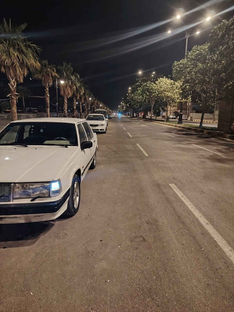 سياره فالفو 740 مديل 90 بجم 940 كثر أوتوماتيك سيارة جاهزة ما عايزة شي تبريد ثلج مكينة بلادية كير بلادي حداديه جديدة جاهزات غرفتها جديدة شاشة تاب كاميرا بيها
مال جناي سعرها 45 مقبول فقط بمراوس مارسيدس مكاني نجف *********** النجف, العراق
