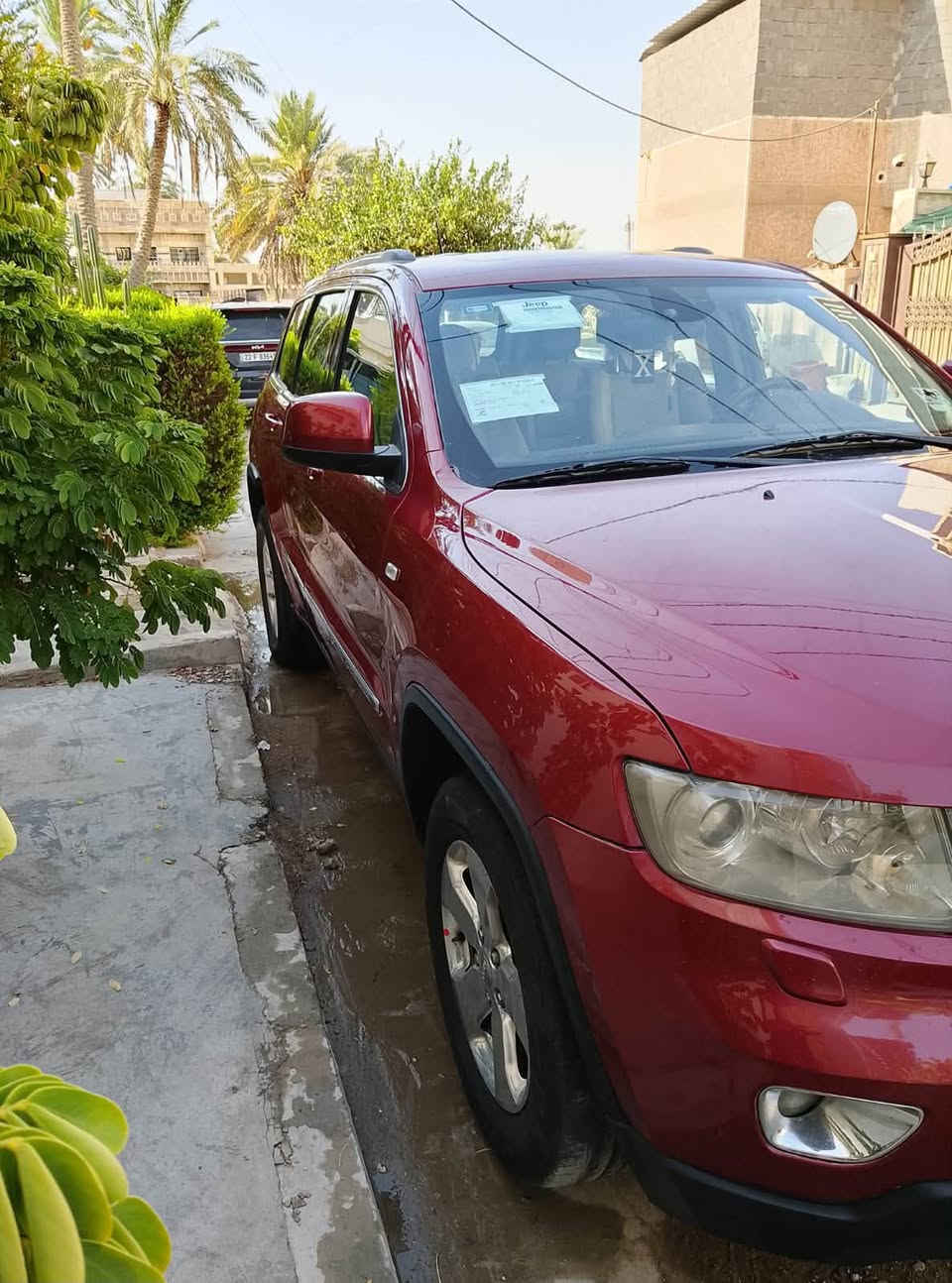 سلام عليكم 
جيب 2013 خليجي فول موصفات مكفوله من صبغ وضربه 
مكينه 6 سلندر 
للبيع
سعره 165$
*********** رقم صاحب السياره
