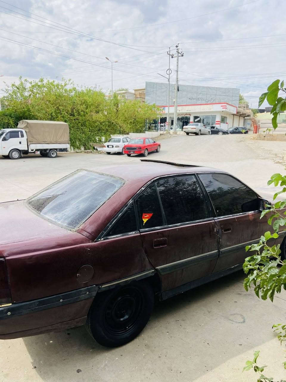 سڵاو بەناوی خودای بەخشندە ئۆپڵ ئۆمیگا مەکینە ٢٠مۆدیل ١٩٩٣ علوج ماڵی مەدەنی بەشەرت دوجام کارەبا سلایت سلایتی مەزبوتە ئاونادات کارەبای تەقەو رەقە موسو براوە داعمو لێدراو گێرومەکینە بەشەرت ئیفرۆی مەزبوتە نیو سەلف هەلەبێت سەیارەکە تابلێیت خاوێنو بێ مەسرەفە تایەو ویلی خاوێنە *********** شوێن کۆیە بشدار, السليمانية
