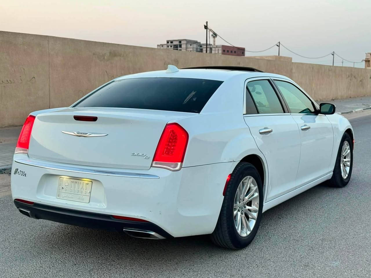 🚘 كرايسلر 300 C 🔥
• موديل:( 2016) م (2022)

المواصفـــات:

• فئة 300 C

• محرك 3.6L V6 قوي وعملي

• كير أوتوماتيك 8 سرعات

• دفع خلفي

• تشغيل بصمة + ريموت ستارت

• دخول ذكي بدون مفتاح

• مقاعد جلد

• مقاعد كهربائية

• ذاكرة للمقاعد

• تدفئة المقاعد الأمامية

• شاشة Uconnect + بلوتوث + USB

• Apple CarPlay + Android Auto

• كاميرا خلفية + حساسات خلفية

• تحكم بالسكان + مثبت سرعة

• مكيف أوتوماتيك ثنائي المناطق

• فتحة سقف

• إنارة LED

• ويل مكسيكي ألمنيوم وكالة

• نظام الثبات الإلكتروني + ABS

• وسائد هوائية كاملة

• نظام مراقبة النقطة العمياء

• تحذير مغادرة المسار

📌 رقم الشاصي:
2C3CCAEG0GH342283

📍 مرقم بغداد

🛠️ الملاحظات:
• جميع الملاحظات مذكورة في الصور

💰 السعر: 165 ورقة

البصره ***********
